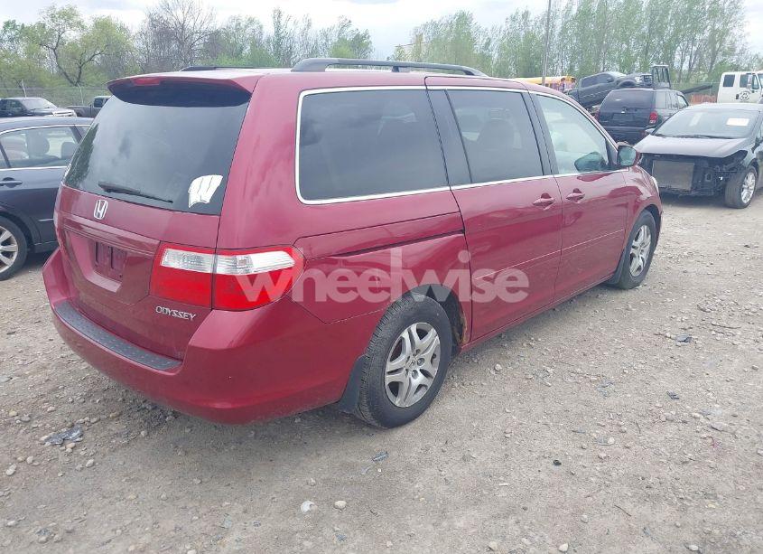 Photo 4 of 2005 Honda Odyssey EX-L (VIN 5FNRL38775B035466)
