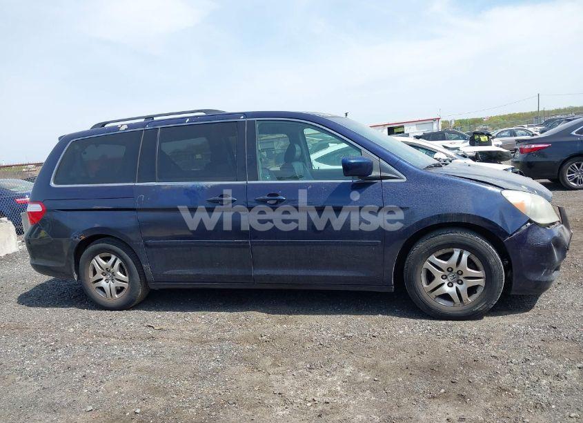 Photo 13 of 2006 Honda Odyssey EX-L (VIN 5FNRL38776B027305)