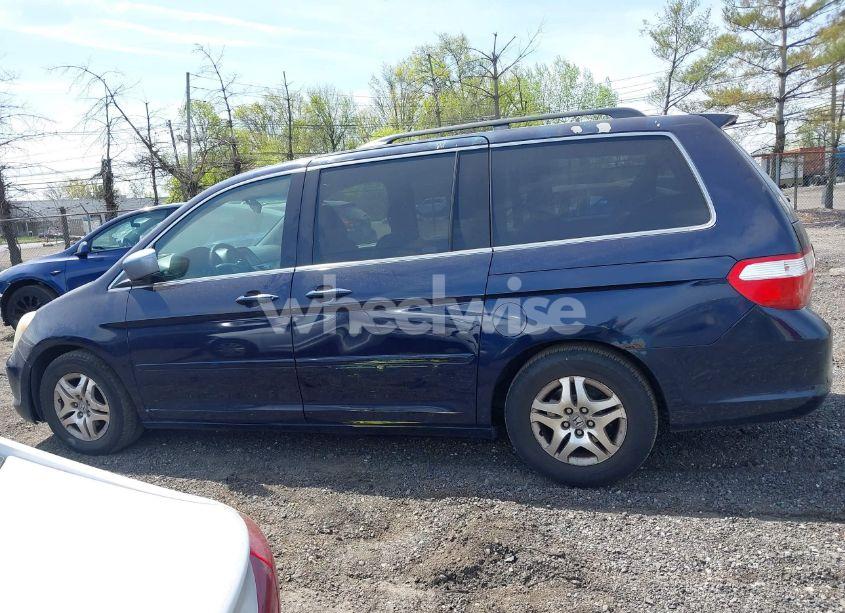 Photo 14 of 2006 Honda Odyssey EX-L (VIN 5FNRL38776B027305)