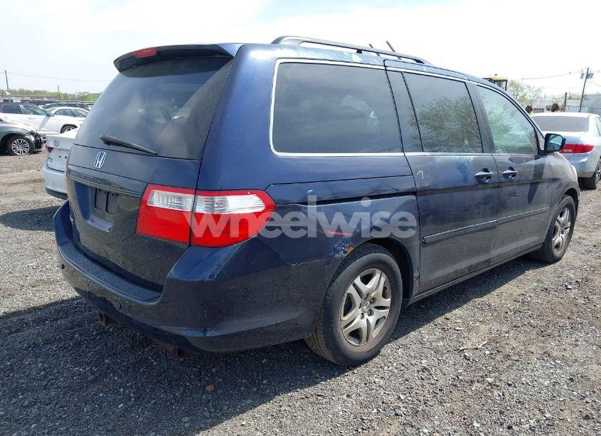 Photo 4 of 2006 Honda Odyssey EX-L (VIN 5FNRL38776B027305)
