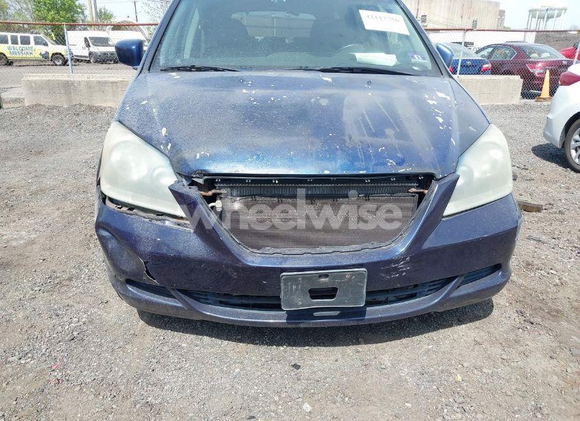 Photo 6 of 2006 Honda Odyssey EX-L (VIN 5FNRL38776B027305)