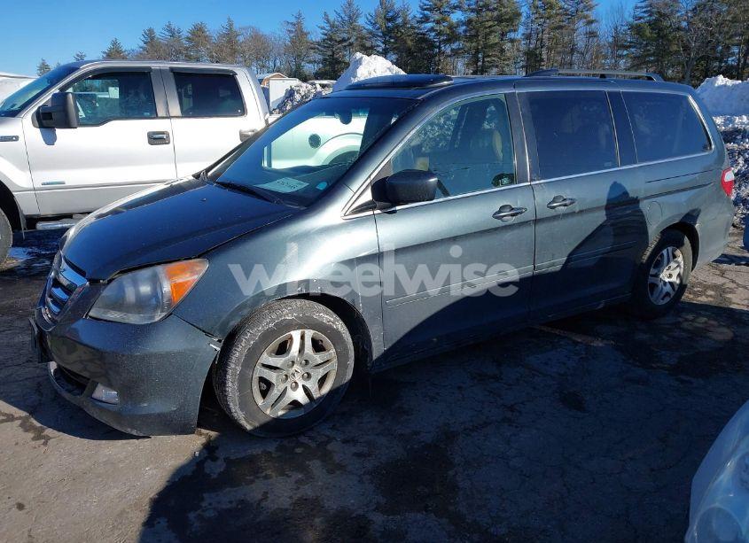 Photo 2 of 2006 Honda Odyssey EX-L (VIN 5FNRL38776B031905)