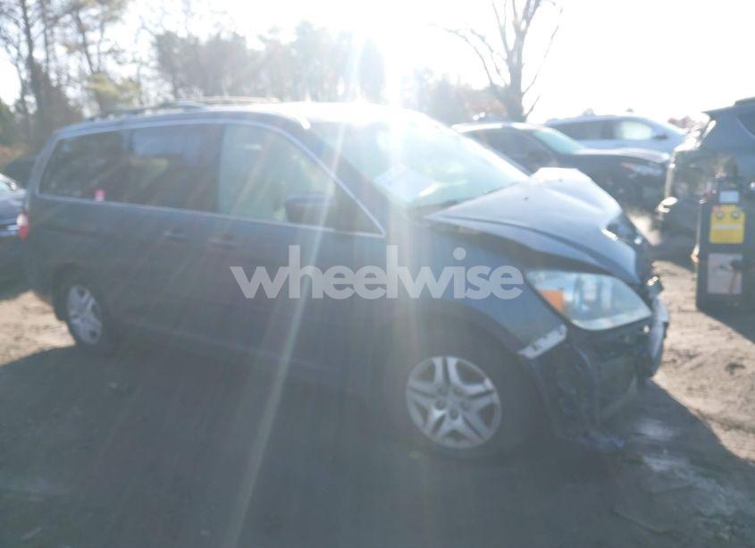 2006 Honda Odyssey EX-L (VIN 5FNRL38776B442043) main photo