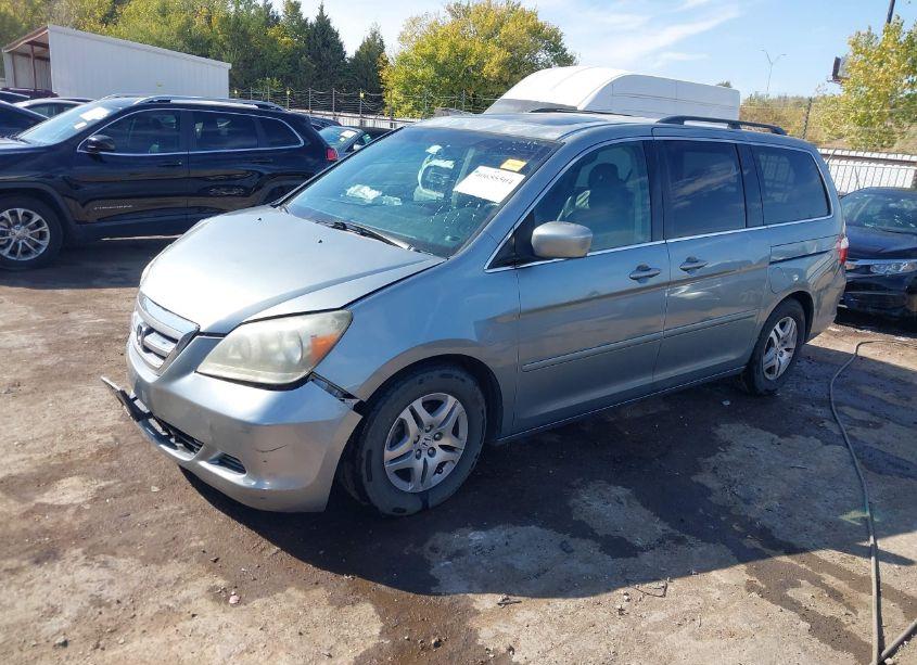 Photo 2 of 2007 Honda Odyssey EX-L (VIN 5FNRL38777B001224)