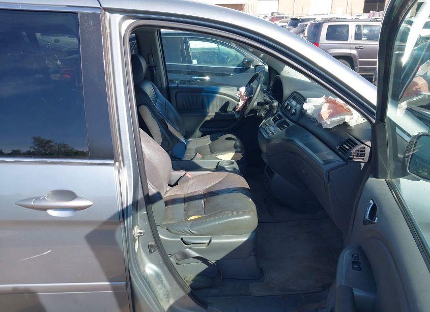 Photo 5 of 2007 Honda Odyssey EX-L (VIN 5FNRL38777B001224)