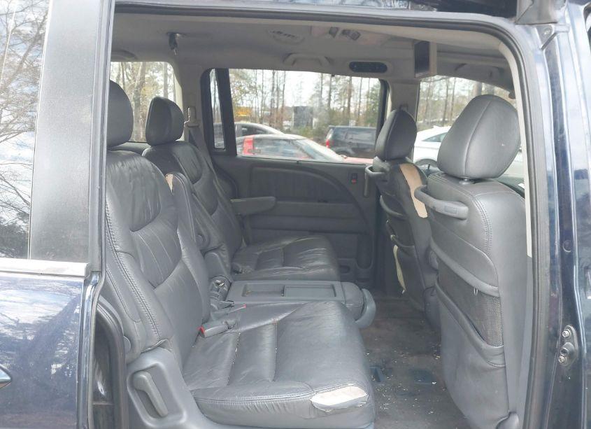 Photo 8 of 2007 Honda Odyssey EX-L (VIN 5FNRL38777B012837)