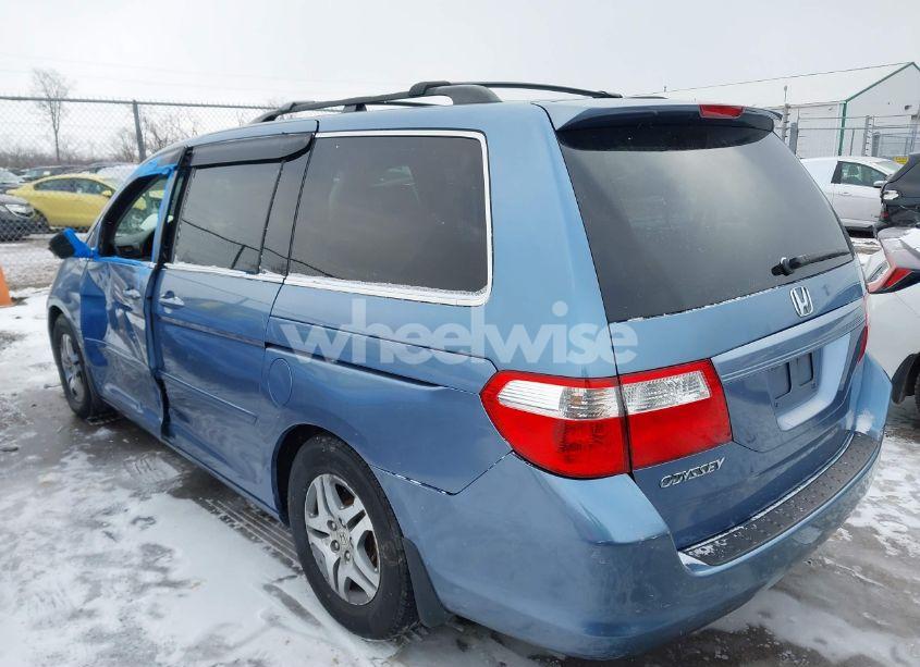 Photo 3 of 2007 Honda Odyssey EX-L (VIN 5FNRL38777B014653)