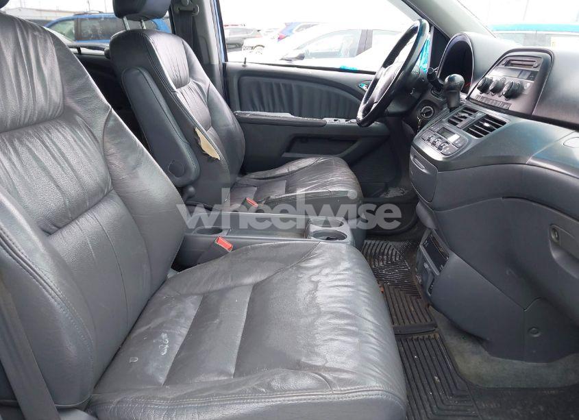 Photo 5 of 2007 Honda Odyssey EX-L (VIN 5FNRL38777B014653)