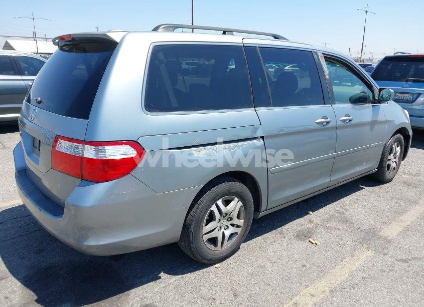 Photo 4 of 2007 Honda Odyssey EX-L (VIN 5FNRL38777B016421)