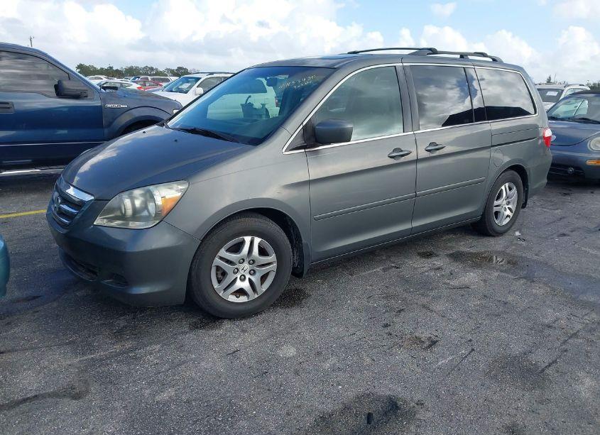 Photo 2 of 2007 Honda Odyssey EX-L (VIN 5FNRL38777B406967)