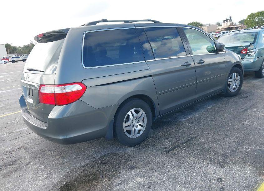 Photo 4 of 2007 Honda Odyssey EX-L (VIN 5FNRL38777B406967)
