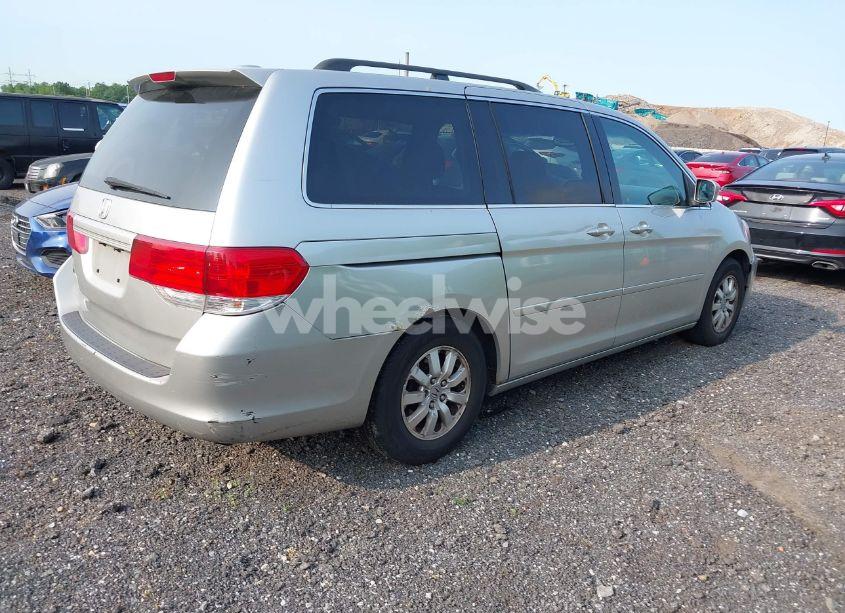 Photo 4 of 2009 Honda Odyssey EX-L (VIN 5FNRL38779B027745)