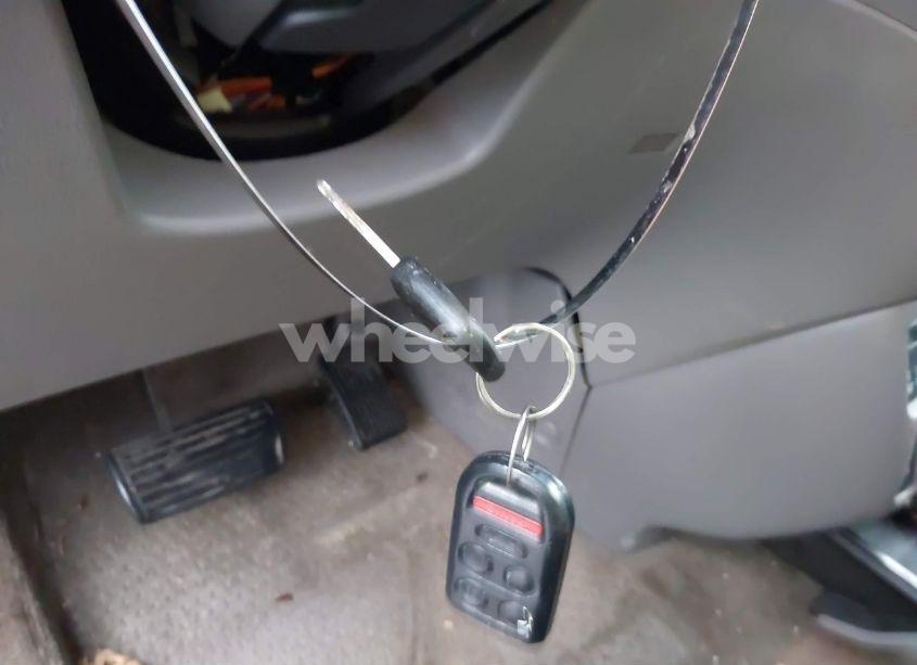 Photo 11 of 2009 Honda Odyssey EX-L (VIN 5FNRL38779B028104)