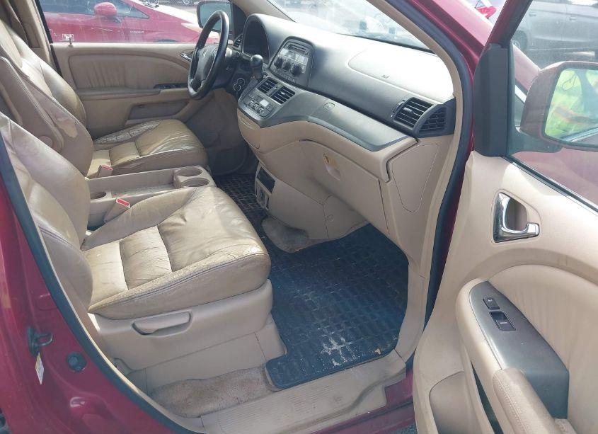 Photo 5 of 2005 Honda Odyssey EX-L (VIN 5FNRL38785B007241)