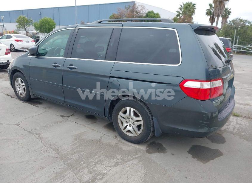 Photo 3 of 2006 Honda Odyssey EX-L (VIN 5FNRL38786B019441)