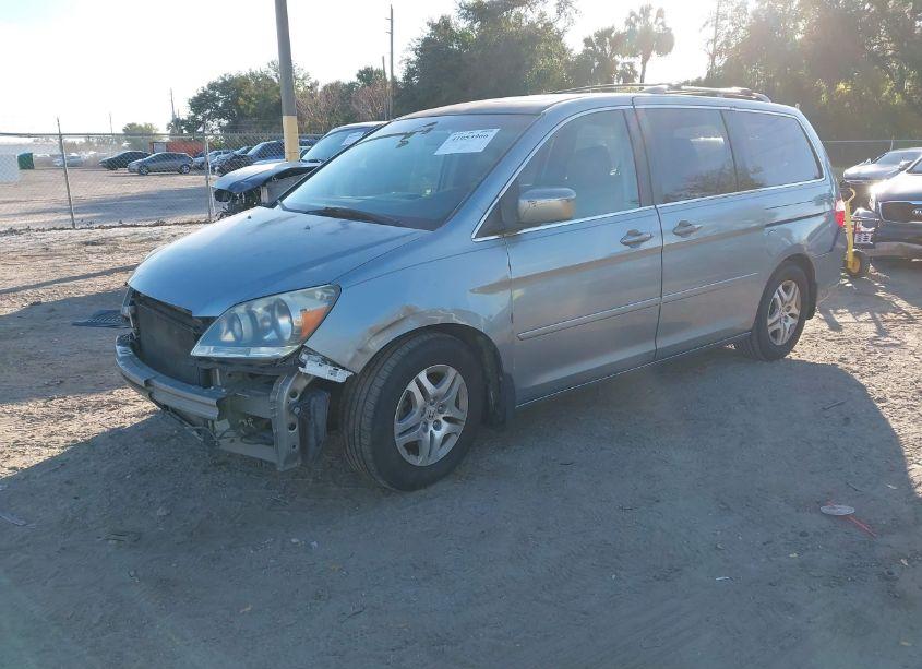 Photo 2 of 2006 Honda Odyssey EX-L (VIN 5FNRL38786B077369)