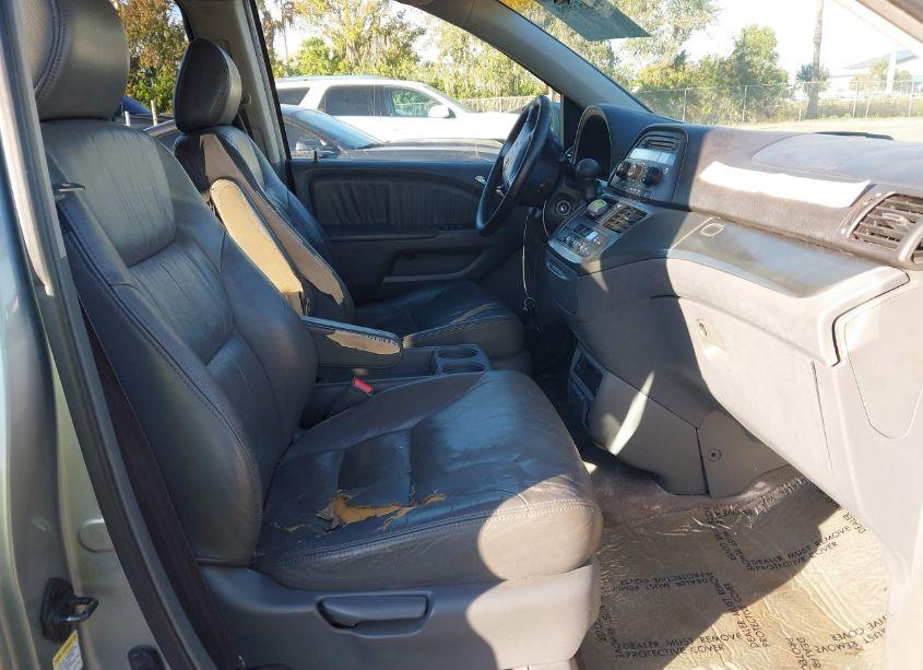 Photo 5 of 2006 Honda Odyssey EX-L (VIN 5FNRL38786B077369)