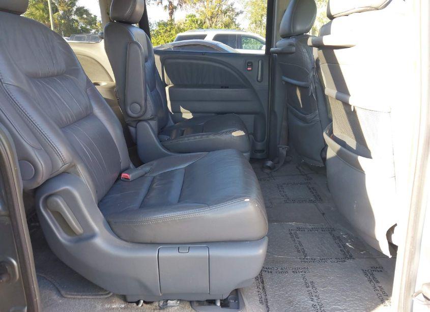 Photo 8 of 2006 Honda Odyssey EX-L (VIN 5FNRL38786B077369)