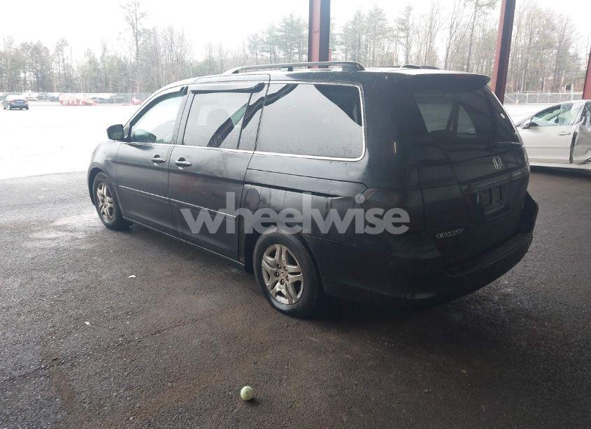 Photo 3 of 2007 Honda Odyssey EX-L (VIN 5FNRL38787B050884)