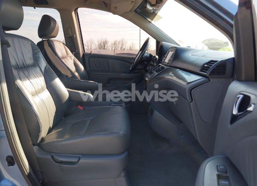 Photo 5 of 2007 Honda Odyssey EX-L (VIN 5FNRL38787B078703)