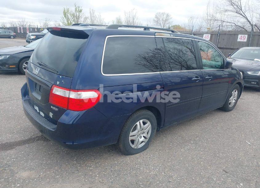 Photo 4 of 2007 Honda Odyssey EX-L (VIN 5FNRL38787B079818)