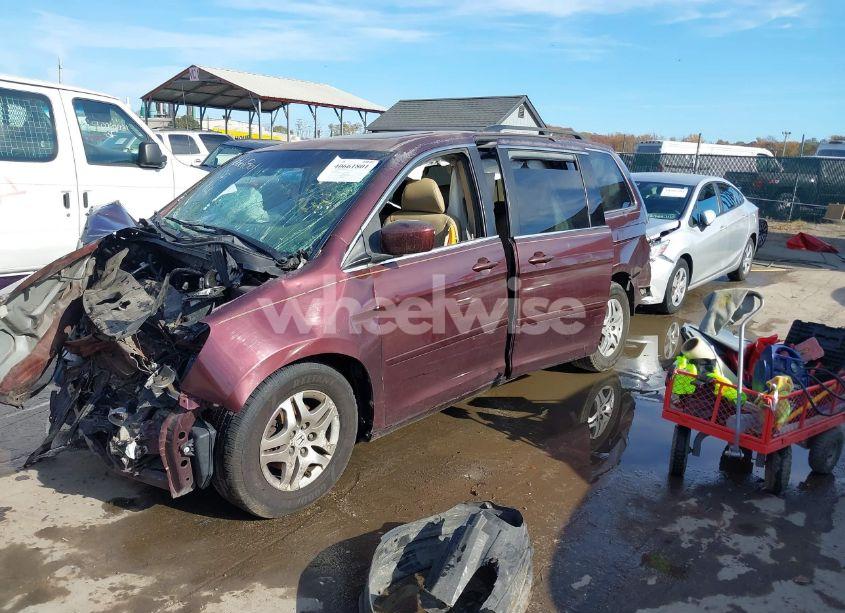 Photo 2 of 2007 Honda Odyssey EX-L (VIN 5FNRL38787B093721)