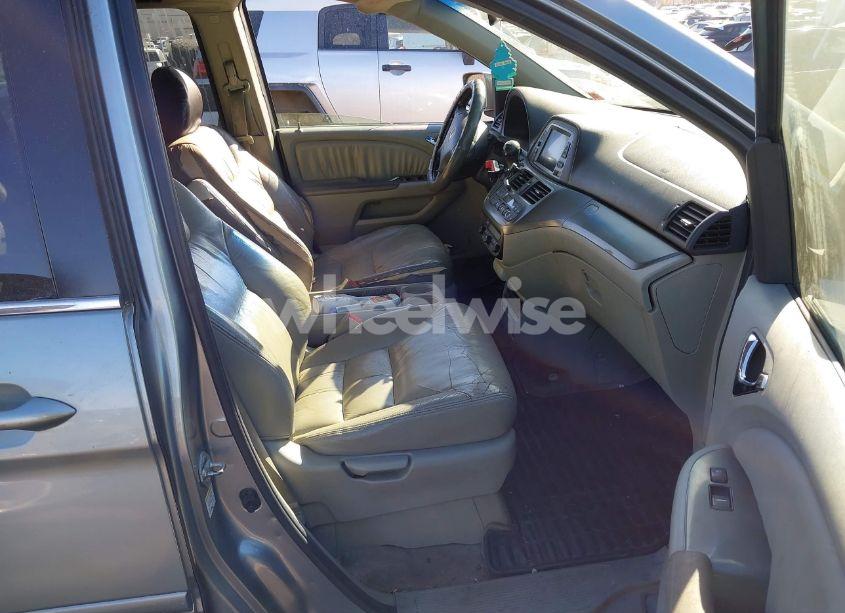 Photo 5 of 2007 Honda Odyssey EX-L (VIN 5FNRL38787B128581)