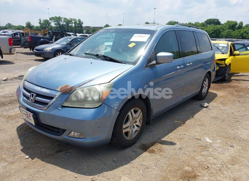 Photo 2 of 2007 Honda Odyssey EX-L (VIN 5FNRL38787B132565)