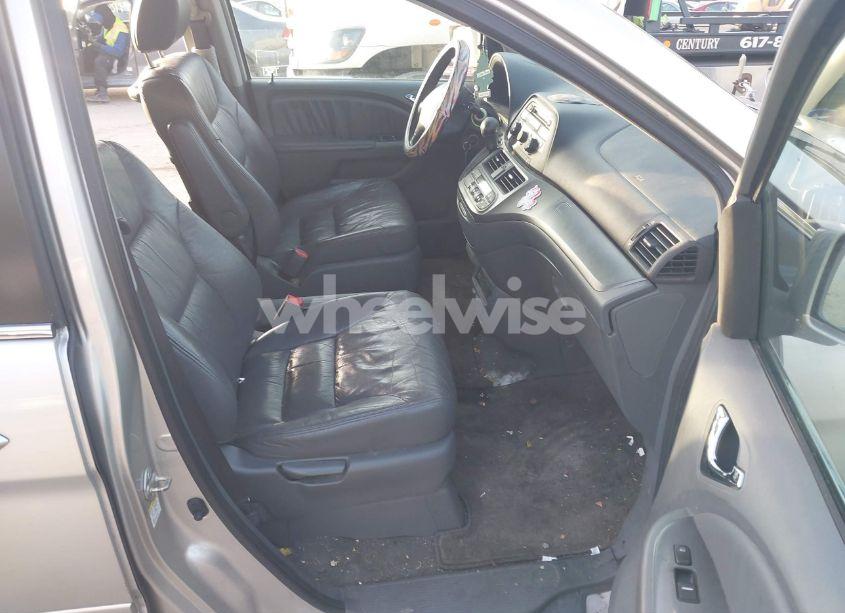 Photo 5 of 2007 Honda Odyssey EX-L (VIN 5FNRL38787B408579)