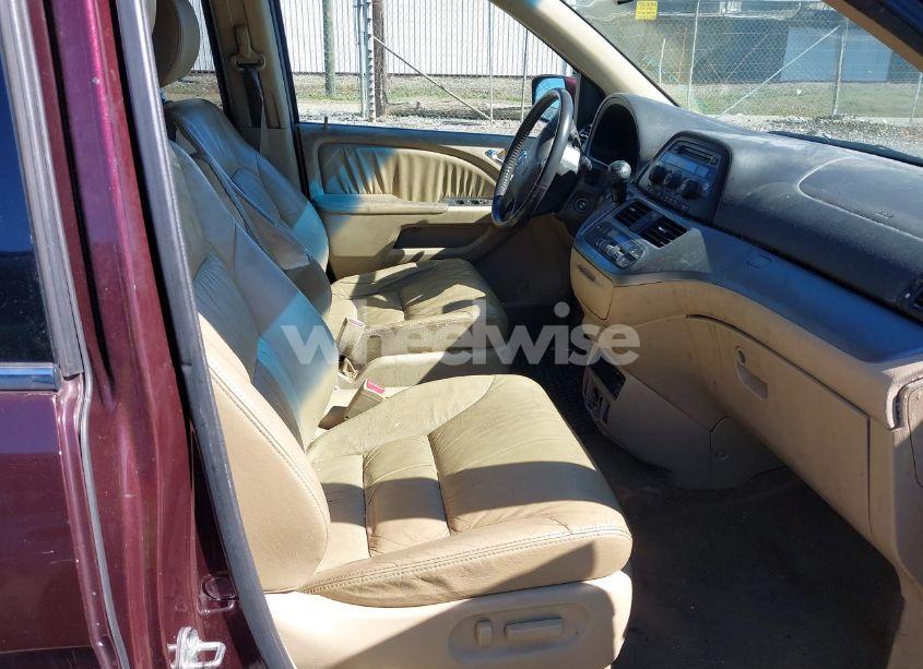 Photo 5 of 2009 Honda Odyssey EX-L (VIN 5FNRL38789B008220)