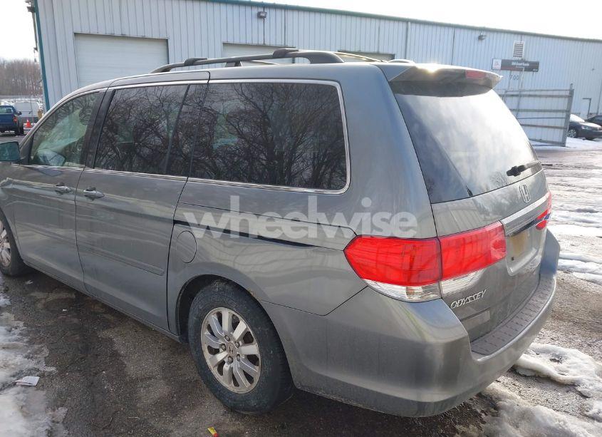 Photo 3 of 2009 Honda Odyssey EX-L (VIN 5FNRL38789B408889)