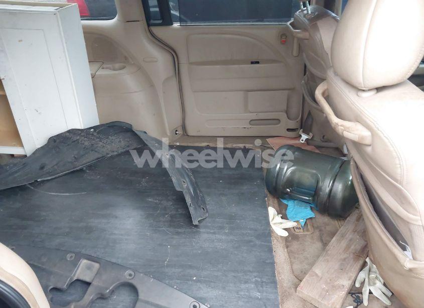 Photo 8 of 2005 Honda Odyssey EX-L (VIN 5FNRL38795B068209)