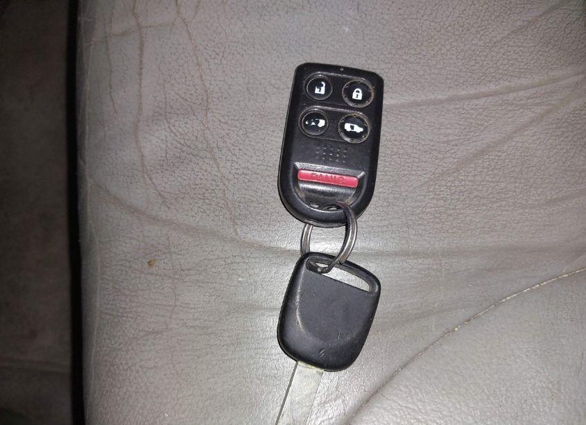 Photo 11 of 2006 Honda Odyssey EX-L (VIN 5FNRL38796B087506)