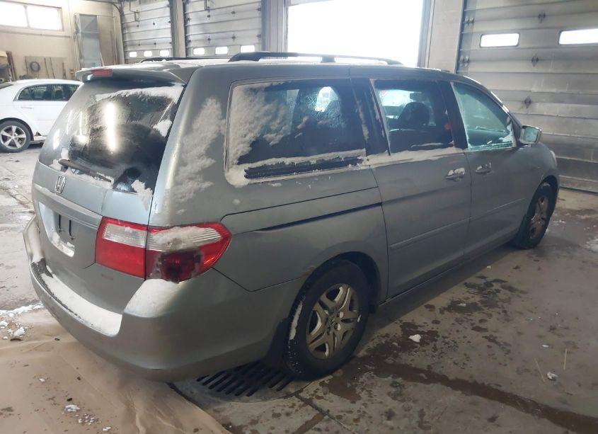 Photo 4 of 2006 Honda Odyssey EX-L (VIN 5FNRL38796B087506)