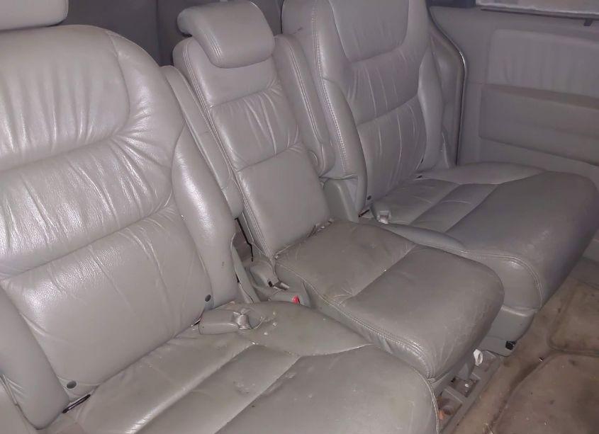 Photo 8 of 2006 Honda Odyssey EX-L (VIN 5FNRL38796B087506)