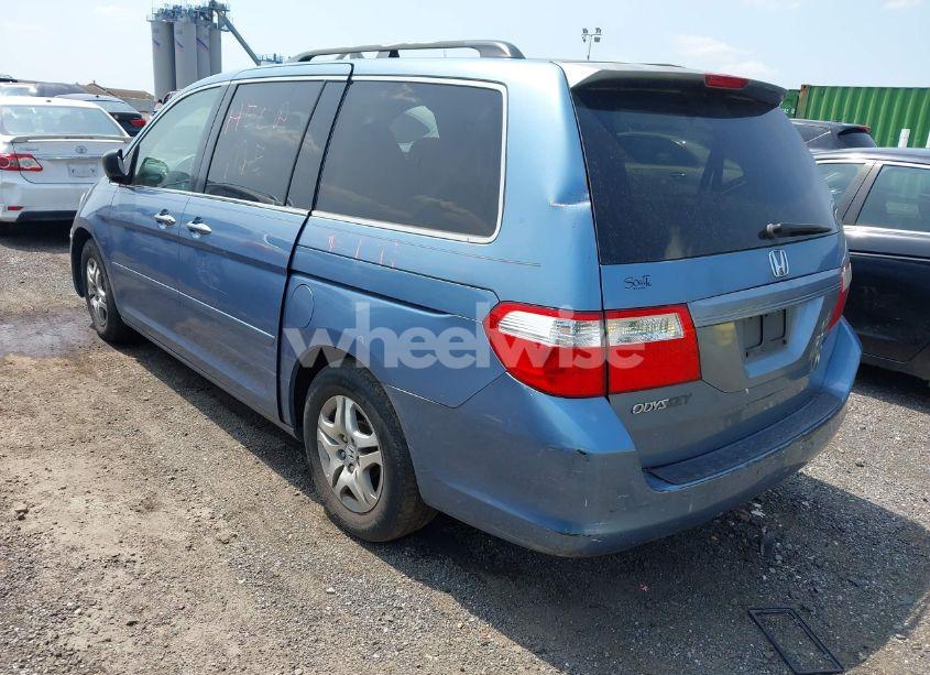 Photo 3 of 2007 Honda Odyssey EX-L (VIN 5FNRL38797B000639)