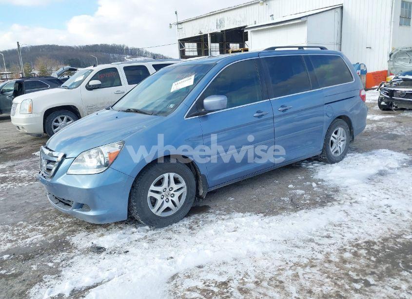 Photo 2 of 2007 Honda Odyssey EX-L (VIN 5FNRL38797B031504)