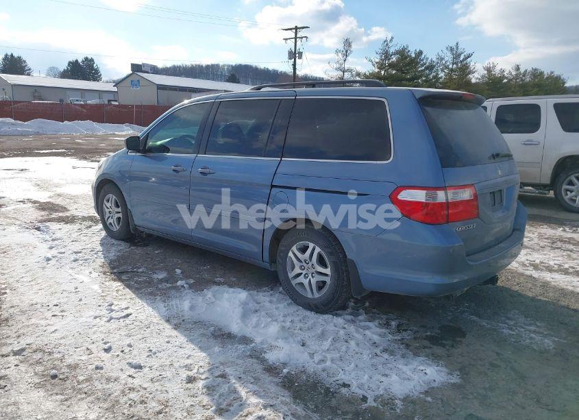 Photo 3 of 2007 Honda Odyssey EX-L (VIN 5FNRL38797B031504)