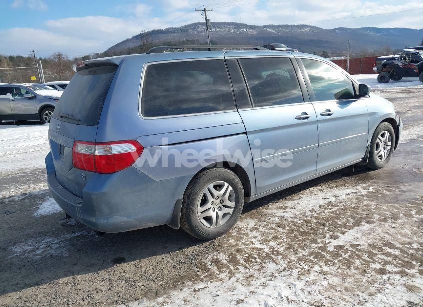 Photo 4 of 2007 Honda Odyssey EX-L (VIN 5FNRL38797B031504)