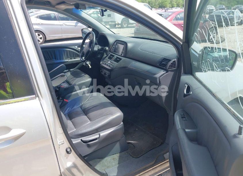 Photo 5 of 2007 Honda Odyssey EX-L (VIN 5FNRL38797B042602)