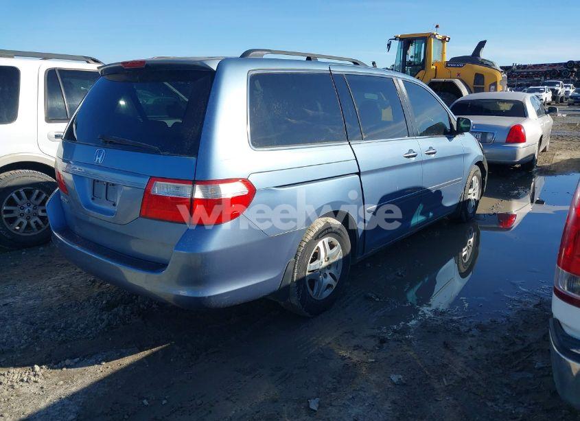 Photo 4 of 2007 Honda Odyssey EX-L (VIN 5FNRL38797B049615)