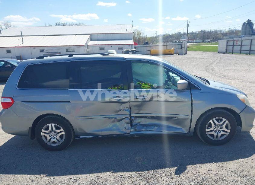 Photo 13 of 2007 Honda Odyssey EX-L (VIN 5FNRL38797B119159)