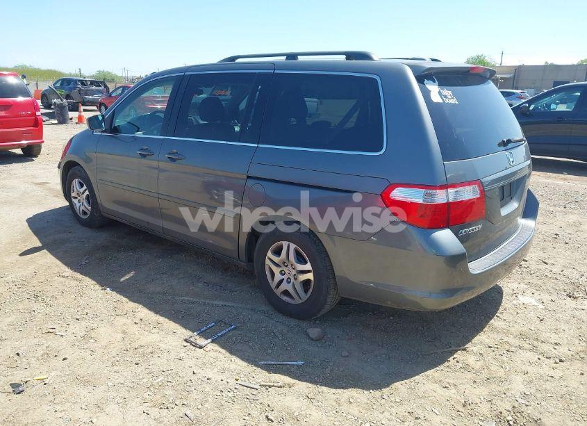 Photo 3 of 2007 Honda Odyssey EX-L (VIN 5FNRL38797B137595)
