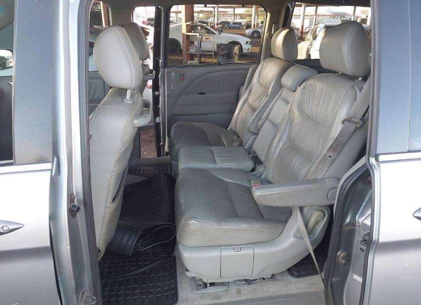 Photo 8 of 2007 Honda Odyssey EX-L (VIN 5FNRL38797B141176)