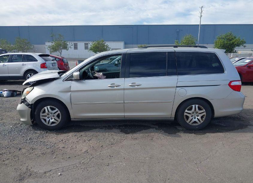 Photo 15 of 2007 Honda Odyssey EX-L (VIN 5FNRL38797B441140)