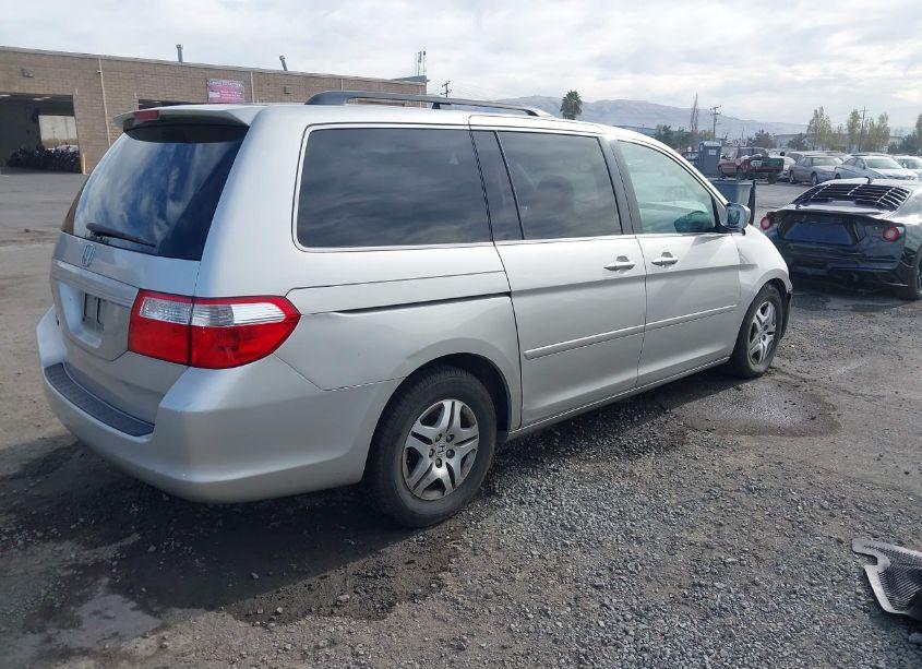Photo 4 of 2007 Honda Odyssey EX-L (VIN 5FNRL38797B441140)