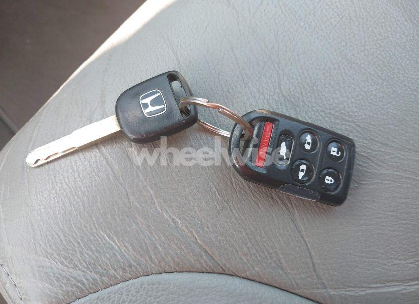 Photo 11 of 2009 Honda Odyssey EX-L (VIN 5FNRL38799B005021)