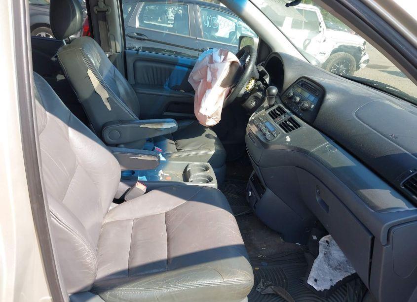 Photo 5 of 2005 Honda Odyssey EX-L (VIN 5FNRL387X5B022646)