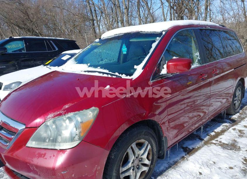 Photo 6 of 2006 Honda Odyssey EX-L (VIN 5FNRL387X6B073601)