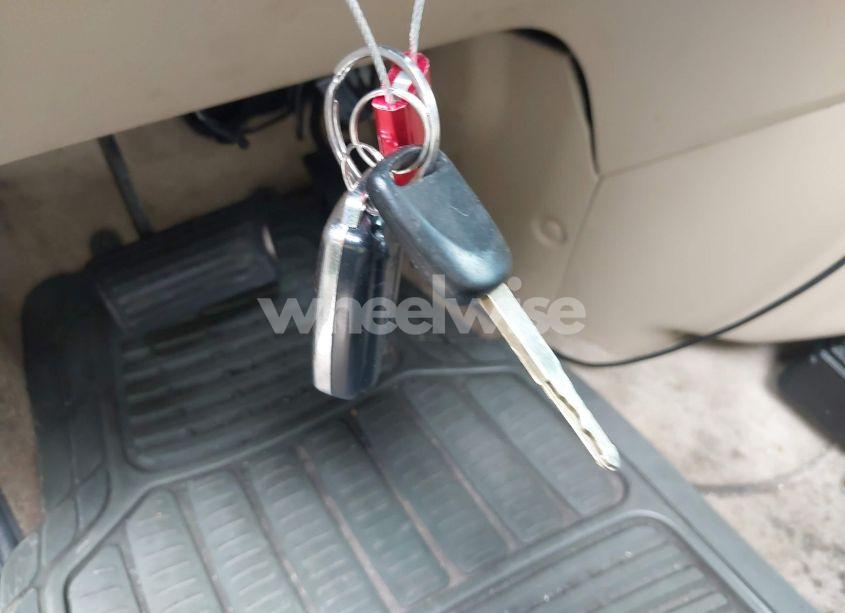 Photo 11 of 2007 Honda Odyssey EX-L (VIN 5FNRL387X7B061871)